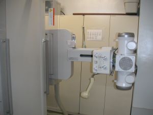 レントゲン透視台